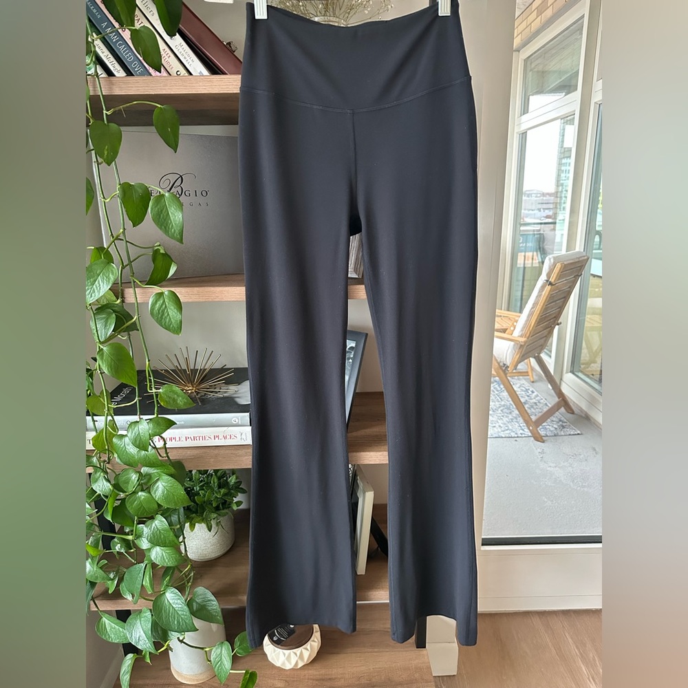 Lululemon High Rise Nulu Flared Pant - Black